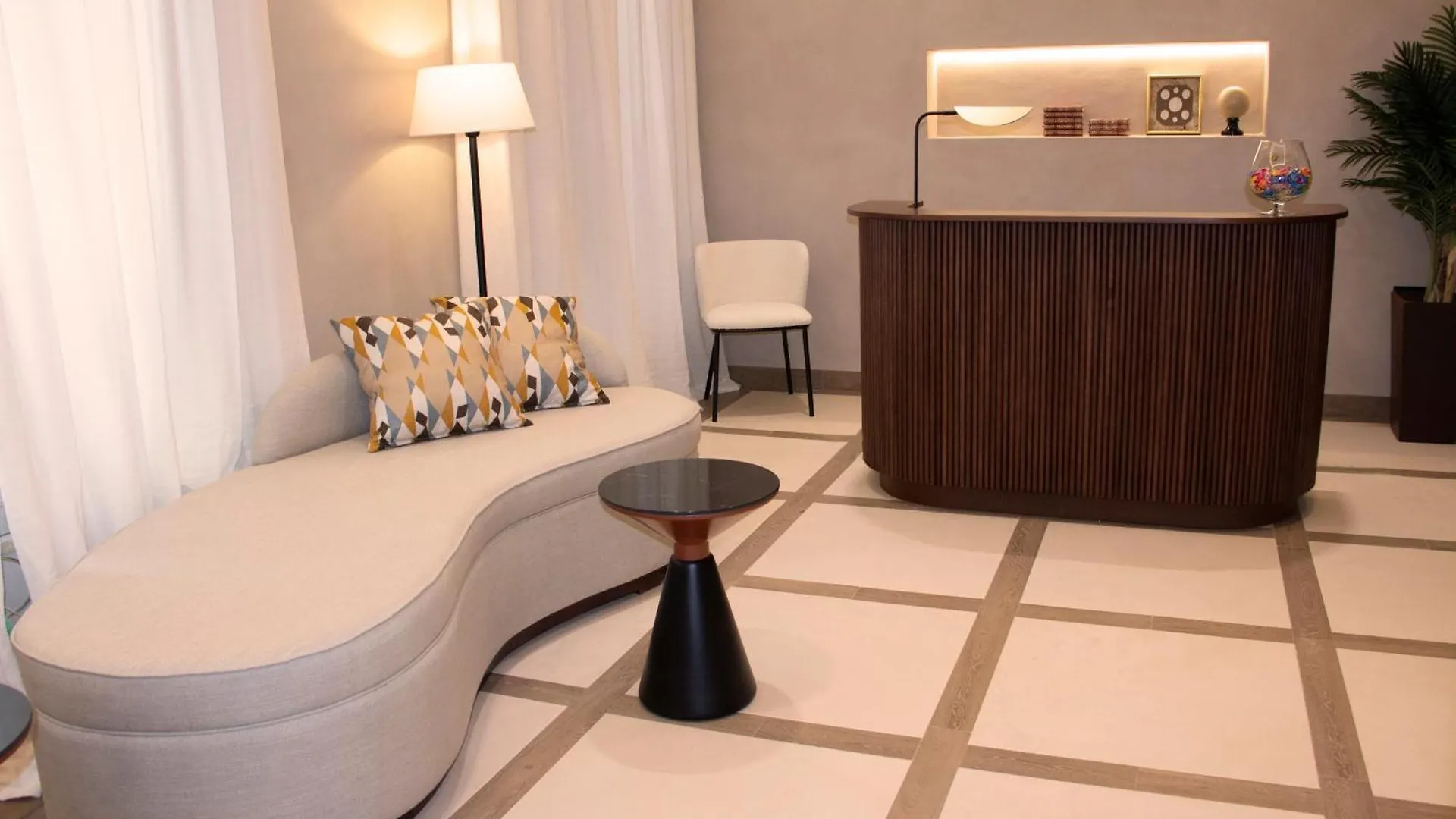 Puerta De La Ribera Suites Cordoba