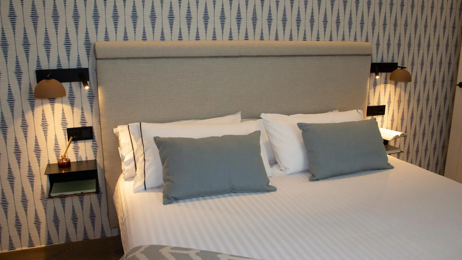 Puerta De La Ribera Suites Cordoba 0*,  Spain