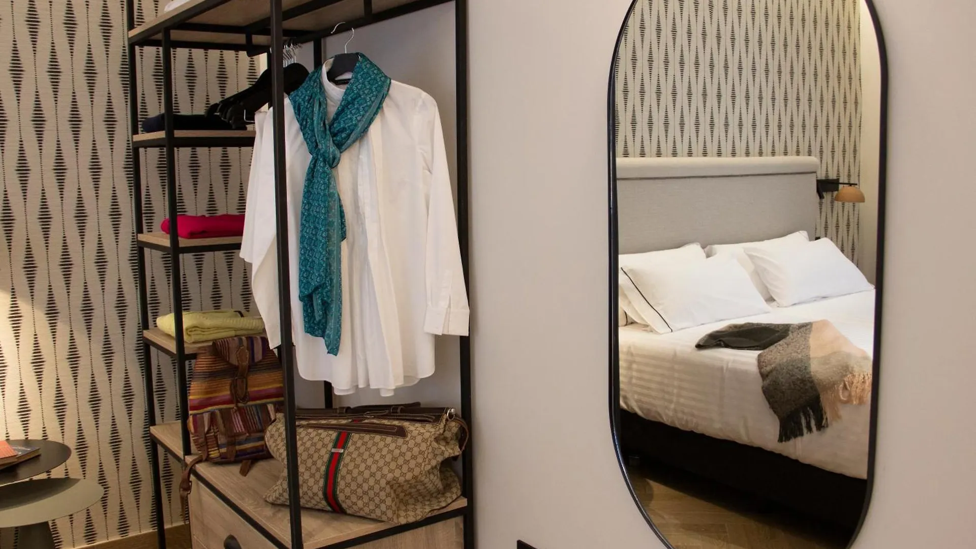 Puerta De La Ribera Suites Cordoba Spain