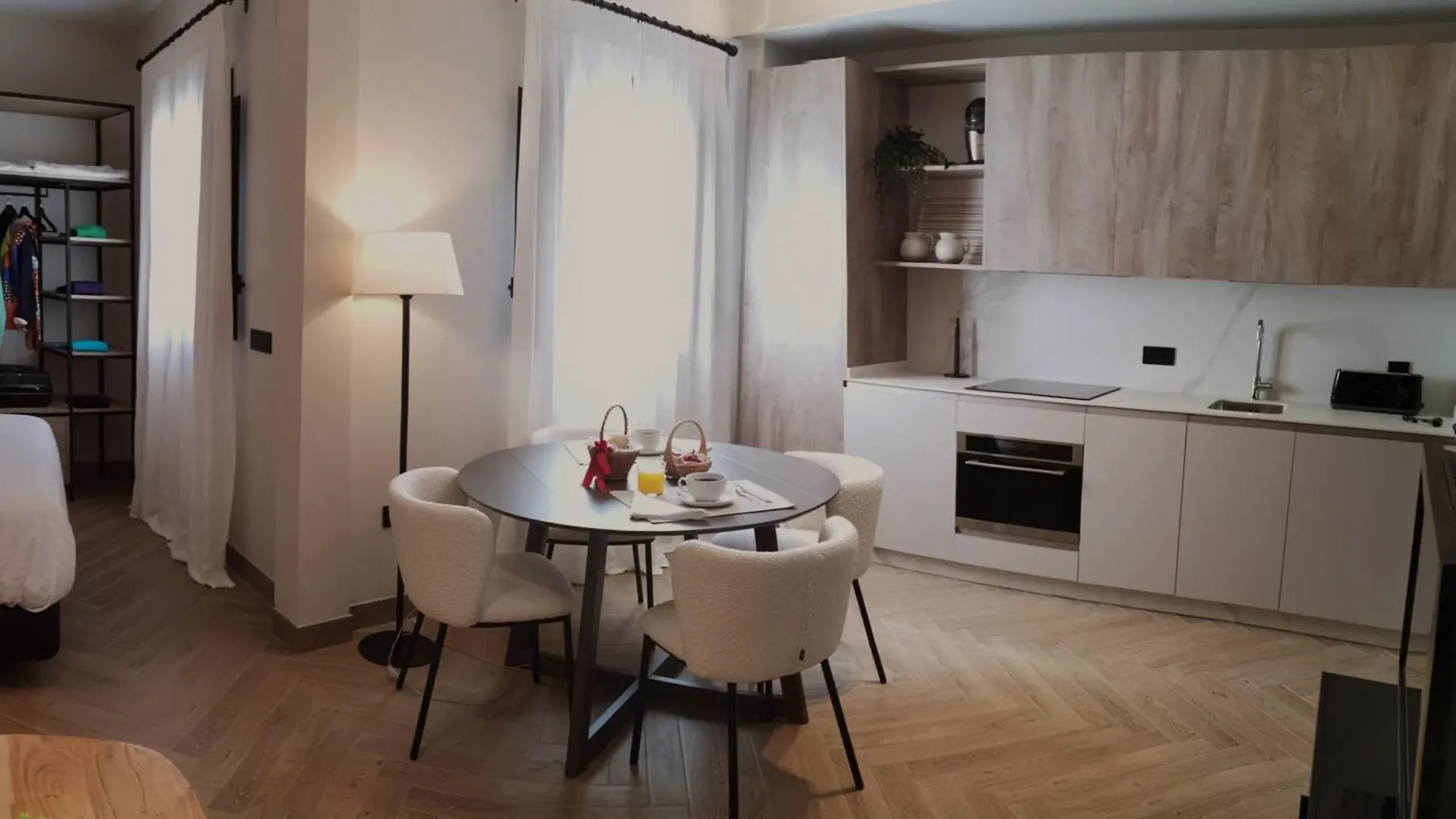 Puerta De La Ribera Suites Cordoba