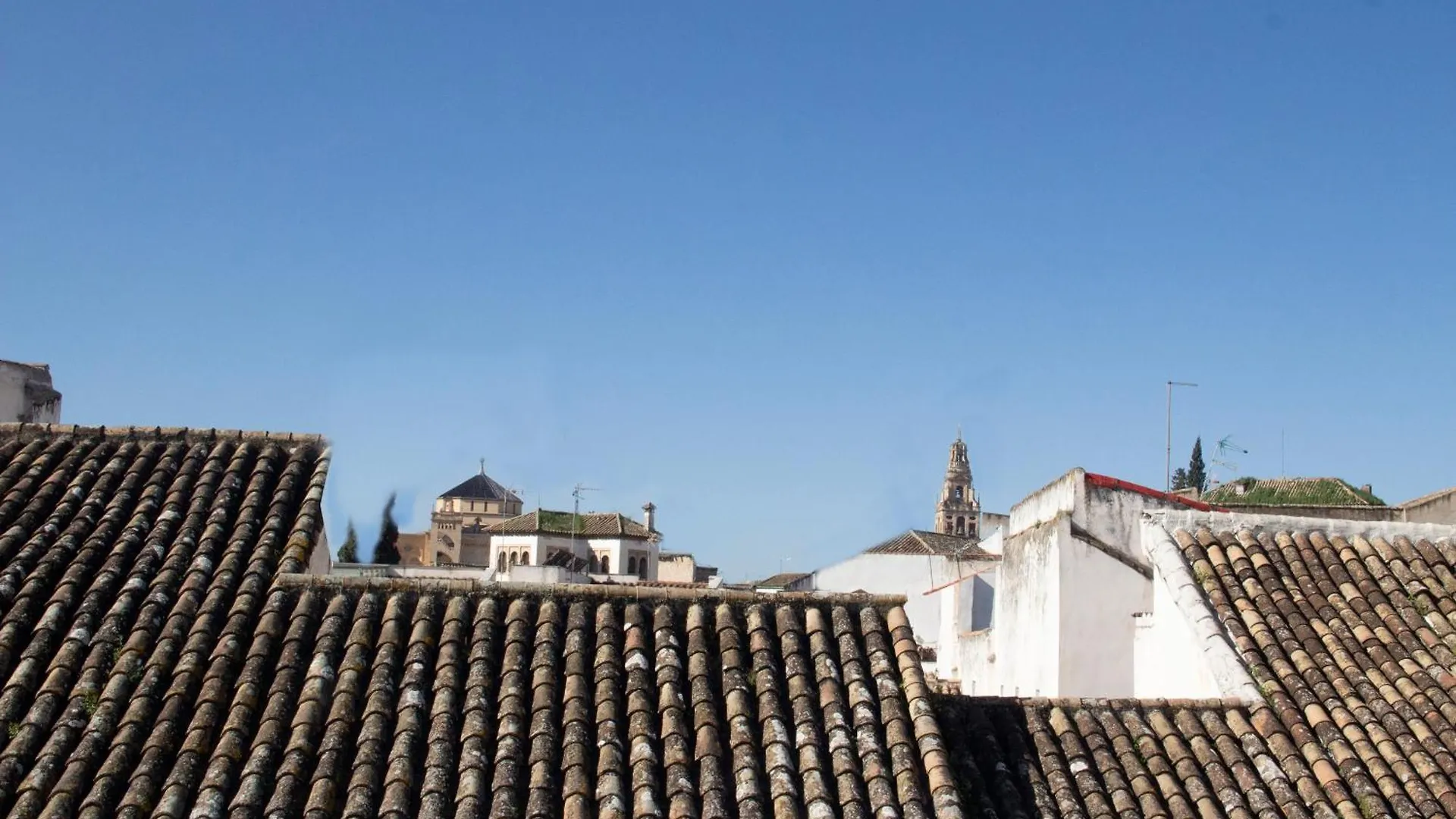 Puerta De La Ribera Suites Cordoba